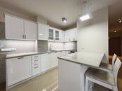 Pronájem luxusního bytu 4+kk, 107 m2, dvě parkovací stání - Tyršovo nábřeží, Zlín, cena 28000 CZK / objekt / měsíc, nabízí Exporeality