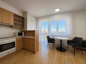 Pronájem moderního bytu 1+kk s balkonem - Zlín, Podlesí V, cena 12600 CZK / objekt / měsíc, nabízí 
