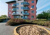 Byt 2+kk, 50m2, Podlesí V, Zlín, parkovací stání, cena 10800 CZK / objekt / měsíc, nabízí 