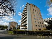 Prodej garsonky 33 m² s převodem do osobního vlastnictví Ústí nad Labem, Bukov, ul. Baráčnická, cena 2590000 CZK / objekt, nabízí 