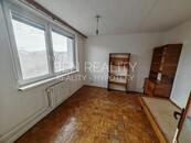 Prodej - byt 1+1 Zlín 2.května - velmi nízké inkaso - vhodný jako investice na pronájem nebo bydlení, cena 3290000 CZK / objekt, nabízí BEN realitní kancelář s.r.o.