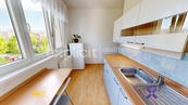 Pronájem bytu 1+1 32 m2, Zlín - Malenovice, cena 9000 CZK / objekt / měsíc, nabízí EXPLICIT REALITY, s.r.o.