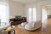 Pronájem bytu 2+kk 51 m2, Tyršovo nábřeží, Zlín, cena 16500 CZK / objekt / měsíc, nabízí 