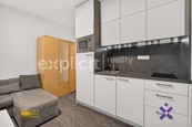 Prodej bytu 1+kk 25 m2, třída Tomáše Bati - Zlín, cena 2799000 CZK / objekt, nabízí 