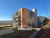 Prodej bytu 2+kk s lodžií, 65 m2, Zlín - JS - Podlesí II, zánovní byt, včetně krytého stání, cena 6290000 CZK / objekt, nabízí 