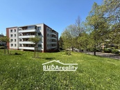 Pronájem bytu 2+1 59 m2, Zlín, výhled do zeleně, prostorný, cena 15000 CZK / objekt / měsíc, nabízí 