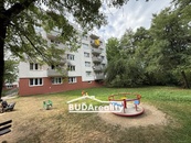 Prodej bytu 2+kk 35 m2, Zlín - Mokrá I, útulný v klidné části Zlína, cena 3790000 CZK / objekt, nabízí 
